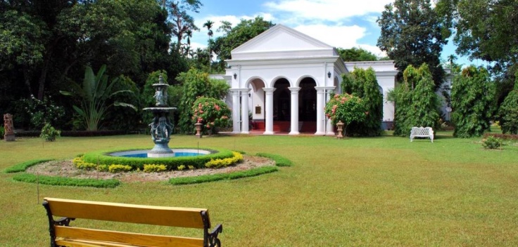 THENGAL MANOR